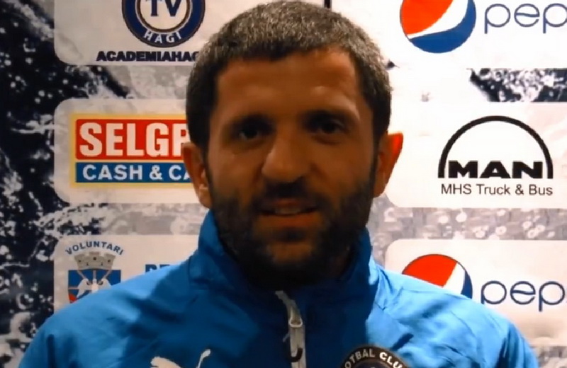 macedoneanul boban nikolov si salvadorianul nelson bonilla i au cantat si i au urat lui hagi in aromana macedoneanul boban nikolov si salvadorianul nelson bonilla i au cantat si i au urat lui hagi in aromana