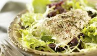 Ecuisine.ro Peşte halibut pe pat de salată 