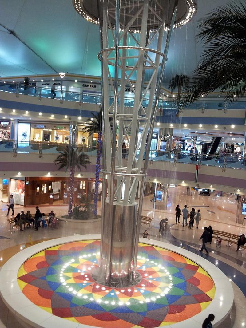 aniversare si valentine s day in emirate clementa si hacic garabet despartiti de simona halep de o furtuna aniversare si valentine s day in emirate clementa si hacic garabet despartiti de simona halep de o furtuna