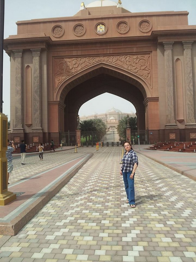 aniversare si valentine s day in emirate clementa si hacic garabet despartiti de simona halep de o furtuna aniversare si valentine s day in emirate clementa si hacic garabet despartiti de simona halep de o furtuna