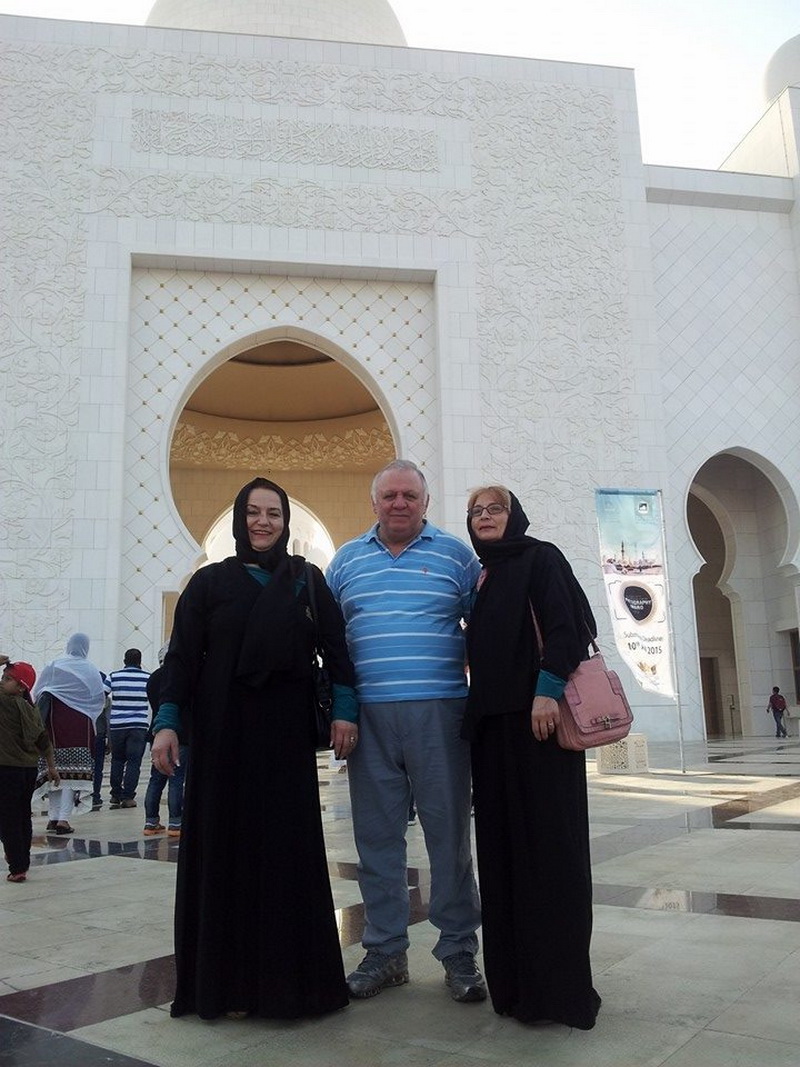 aniversare si valentine s day in emirate clementa si hacic garabet despartiti de simona halep de o furtuna aniversare si valentine s day in emirate clementa si hacic garabet despartiti de simona halep de o furtuna