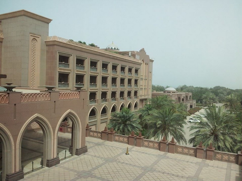 aniversare si valentine s day in emirate clementa si hacic garabet despartiti de simona halep de o furtuna aniversare si valentine s day in emirate clementa si hacic garabet despartiti de simona halep de o furtuna