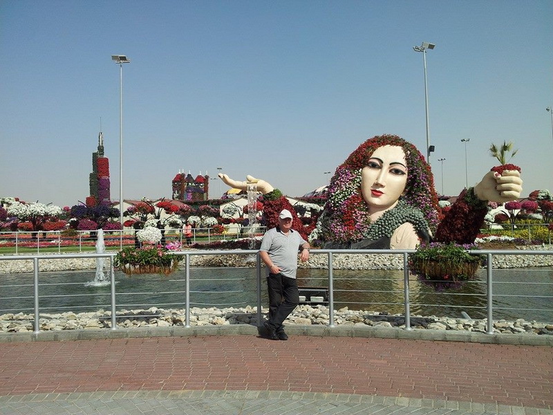 aniversare si valentine s day in emirate clementa si hacic garabet despartiti de simona halep de o furtuna aniversare si valentine s day in emirate clementa si hacic garabet despartiti de simona halep de o furtuna