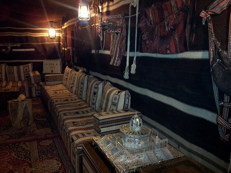 aniversare si valentine s day in emirate clementa si hacic garabet despartiti de simona halep de o furtuna aniversare si valentine s day in emirate clementa si hacic garabet despartiti de simona halep de o furtuna