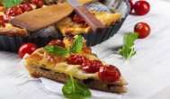 ecuisine.ro  Tarta cu mozzarella si rosii cherry  