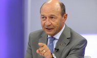 Traian Băsescu \