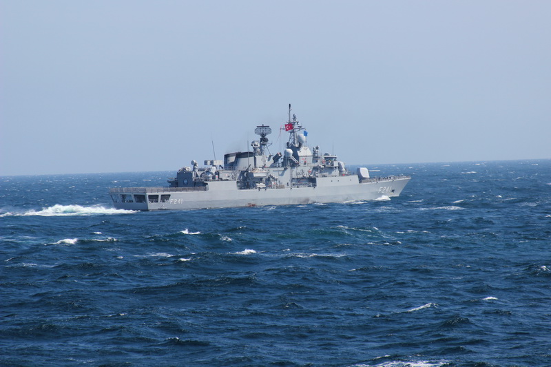 un avion de spionaj rusesc a survolat navele nato din marea neagra galerie foto 537542 un avion de spionaj rusesc a survolat navele nato din marea neagra galerie foto 537542