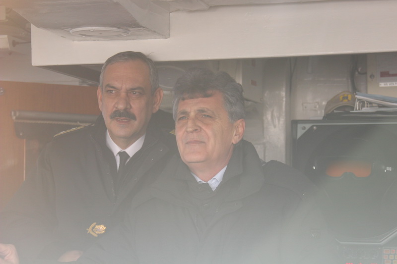 un avion de spionaj rusesc a survolat navele nato din marea neagra galerie foto 537542 un avion de spionaj rusesc a survolat navele nato din marea neagra galerie foto 537542