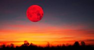 Fenomenul optic numit „Luna sângerie” are loc sâmbătă