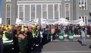Operatorii şi sindicaliştii portuari protestează în faţa sediului CN APMC