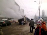 Alertă la Galaţi Autobuz în flăcări, pe o stradă din municipiu 