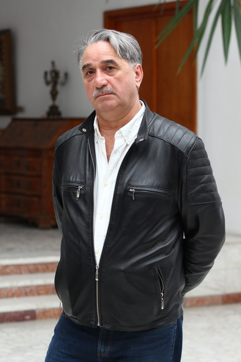 am facut acest lucru pentru a demonstra calitatea sa de ctitor schimbarea la fata a muzeului de arta am facut acest lucru pentru a demonstra calitatea sa de ctitor schimbarea la fata a muzeului de arta