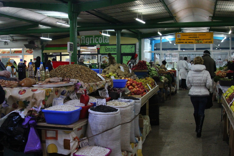 cat costa masa de pasti la constanta duminica vom ciocni oua rosii si ne vom infrupta din friptura de cat costa masa de pasti la constanta duminica vom ciocni oua rosii si ne vom infrupta din friptura de