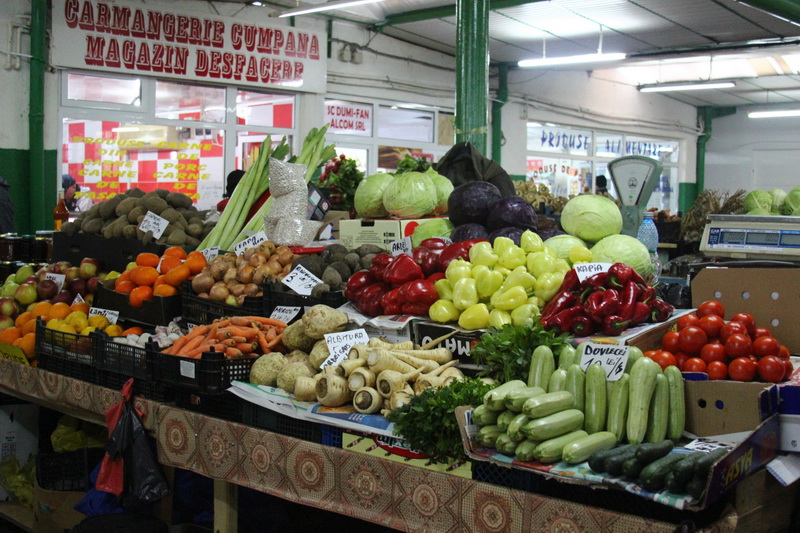 cat costa masa de pasti la constanta duminica vom ciocni oua rosii si ne vom infrupta din friptura de cat costa masa de pasti la constanta duminica vom ciocni oua rosii si ne vom infrupta din friptura de