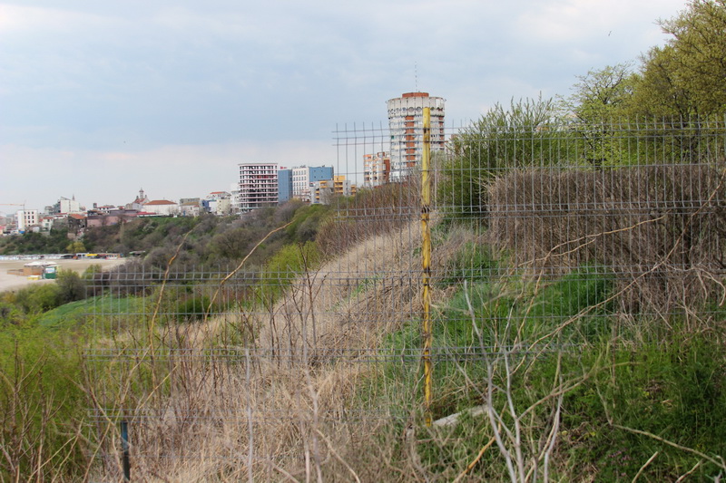 natura musca din faleza terenul a luat o la vale fin co ge ro eminescu street project un proiect facut natura musca din faleza terenul a luat o la vale fin co ge ro eminescu street project un proiect facut