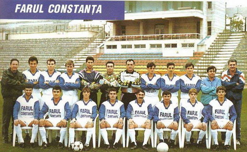 fostul golgheter al farului s a mutat cu familia in anglia baiatul lui banica oprea joaca impotriva lui fostul golgheter al farului s a mutat cu familia in anglia baiatul lui banica oprea joaca impotriva lui