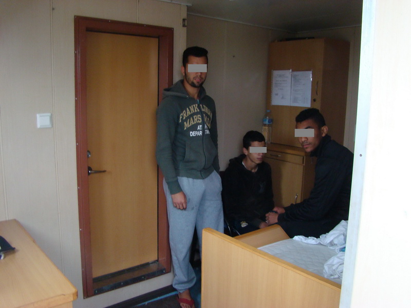 marocani ascunsi pe o nava depistati de politisti in portul sulina galerie foto 545158