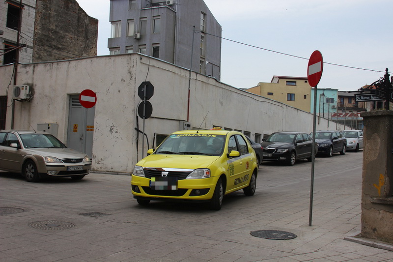 scandal din cauza devierii traficului dupa reabilitarea pietei ovidiu constantenii din peninsula ameninta scandal din cauza devierii traficului dupa reabilitarea pietei ovidiu constantenii din peninsula ameninta