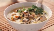ecuisine.ro Supă de pui cu lapte de cocos 