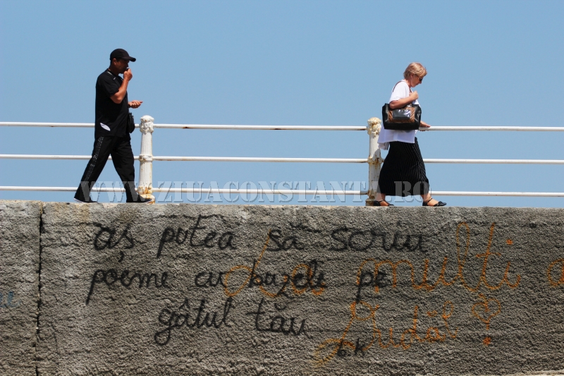 dedicatiile de dragoste curg valuri valuri in portul tomis galerie foto 547656 dedicatiile de dragoste curg valuri valuri in portul tomis galerie foto 547656