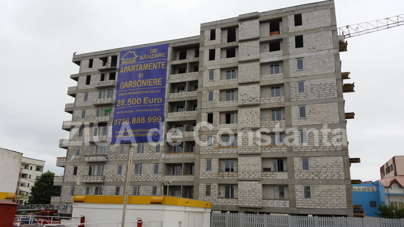 un barbat ameninta ca se sinucide in km 5 548517 un barbat ameninta ca se sinucide in km 5 548517