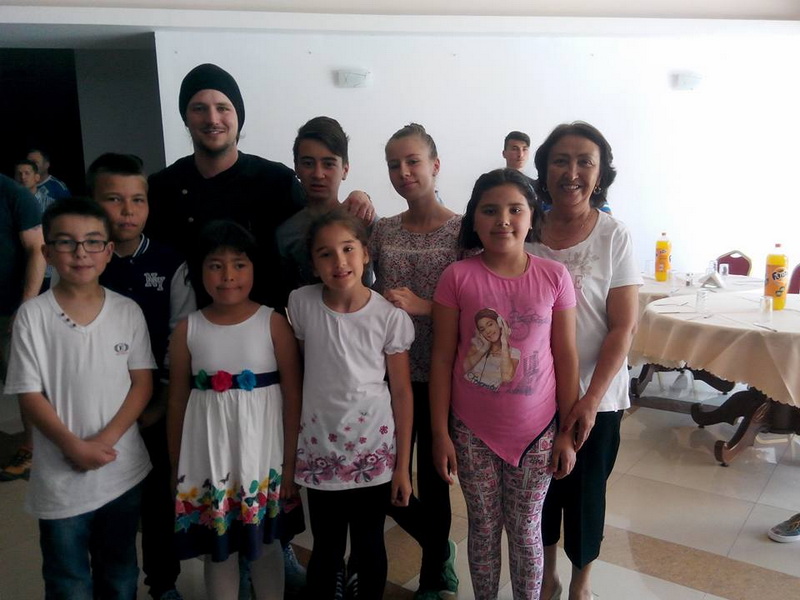 actiune ampla dedicata copiilor tatari organizata de udttmr galerie foto 549699 actiune ampla dedicata copiilor tatari organizata de udttmr galerie foto 549699