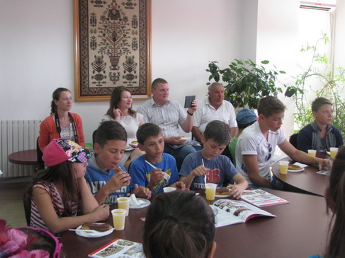 o delegatie din comuna budesti republica moldova in vizita la cumpana galerie foto 550376 o delegatie din comuna budesti republica moldova in vizita la cumpana galerie foto 550376