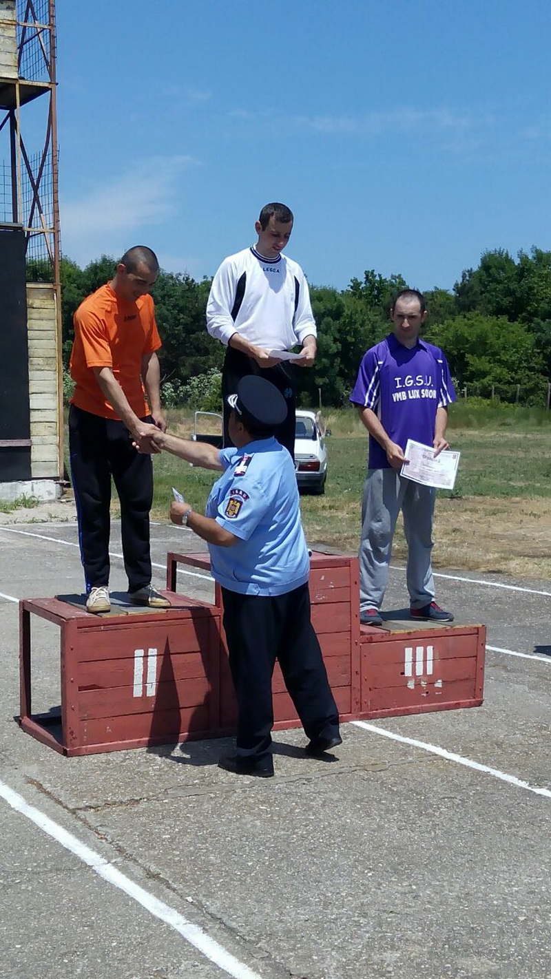 pompierii militari constanteni in competitie concursul serviciilor profesioniste pentru situatii de urgenta