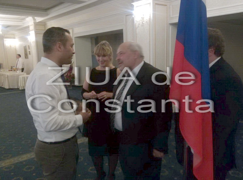 receptie de ziua rusiei la restaurantul colonadelor din constanta 551292 receptie de ziua rusiei la restaurantul colonadelor din constanta 551292