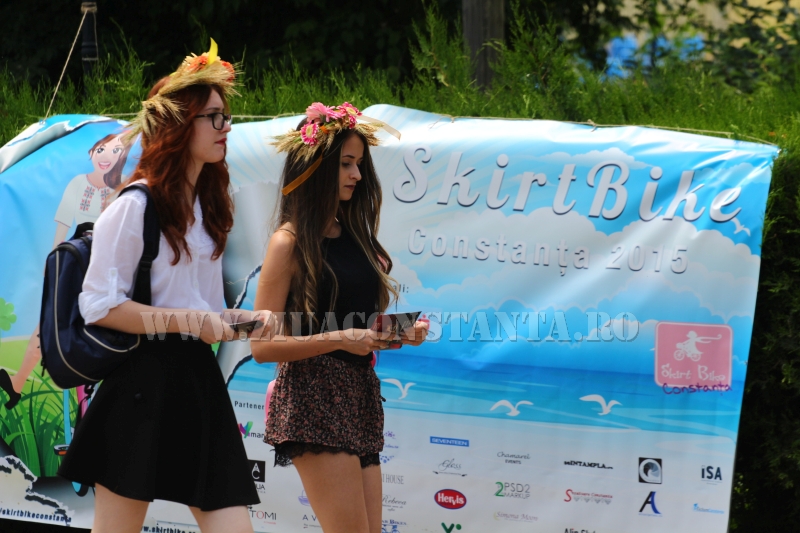 fotoreportaj bicicleta promovata ca mijloc de transport in consatanta galerie foto 552734 fotoreportaj bicicleta promovata ca mijloc de transport in consatanta galerie foto 552734