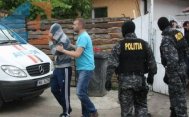 Percheziţii la limita judeţului Constanţa