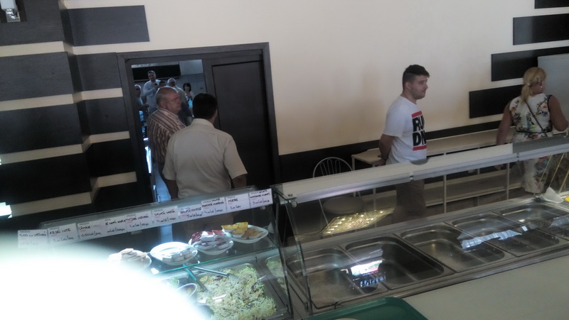 meniul turistilor sub lupa comisarilor cjpc autoservirea azur inchisa restaurantul la balansoar si terasa meniul turistilor sub lupa comisarilor cjpc autoservirea azur inchisa restaurantul la balansoar si terasa
