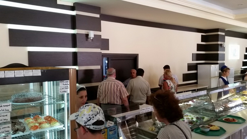meniul turistilor sub lupa comisarilor cjpc autoservirea azur inchisa restaurantul la balansoar si terasa meniul turistilor sub lupa comisarilor cjpc autoservirea azur inchisa restaurantul la balansoar si terasa
