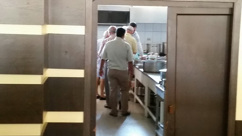 meniul turistilor sub lupa comisarilor cjpc autoservirea azur inchisa restaurantul la balansoar si terasa meniul turistilor sub lupa comisarilor cjpc autoservirea azur inchisa restaurantul la balansoar si terasa