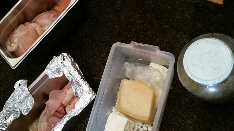 meniul turistilor sub lupa comisarilor cjpc autoservirea azur inchisa restaurantul la balansoar si terasa meniul turistilor sub lupa comisarilor cjpc autoservirea azur inchisa restaurantul la balansoar si terasa