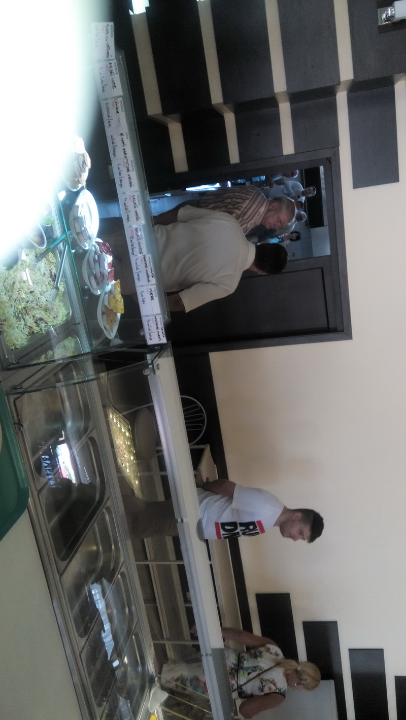 meniul turistilor sub lupa comisarilor cjpc autoservirea azur inchisa restaurantul la balansoar si terasa meniul turistilor sub lupa comisarilor cjpc autoservirea azur inchisa restaurantul la balansoar si terasa