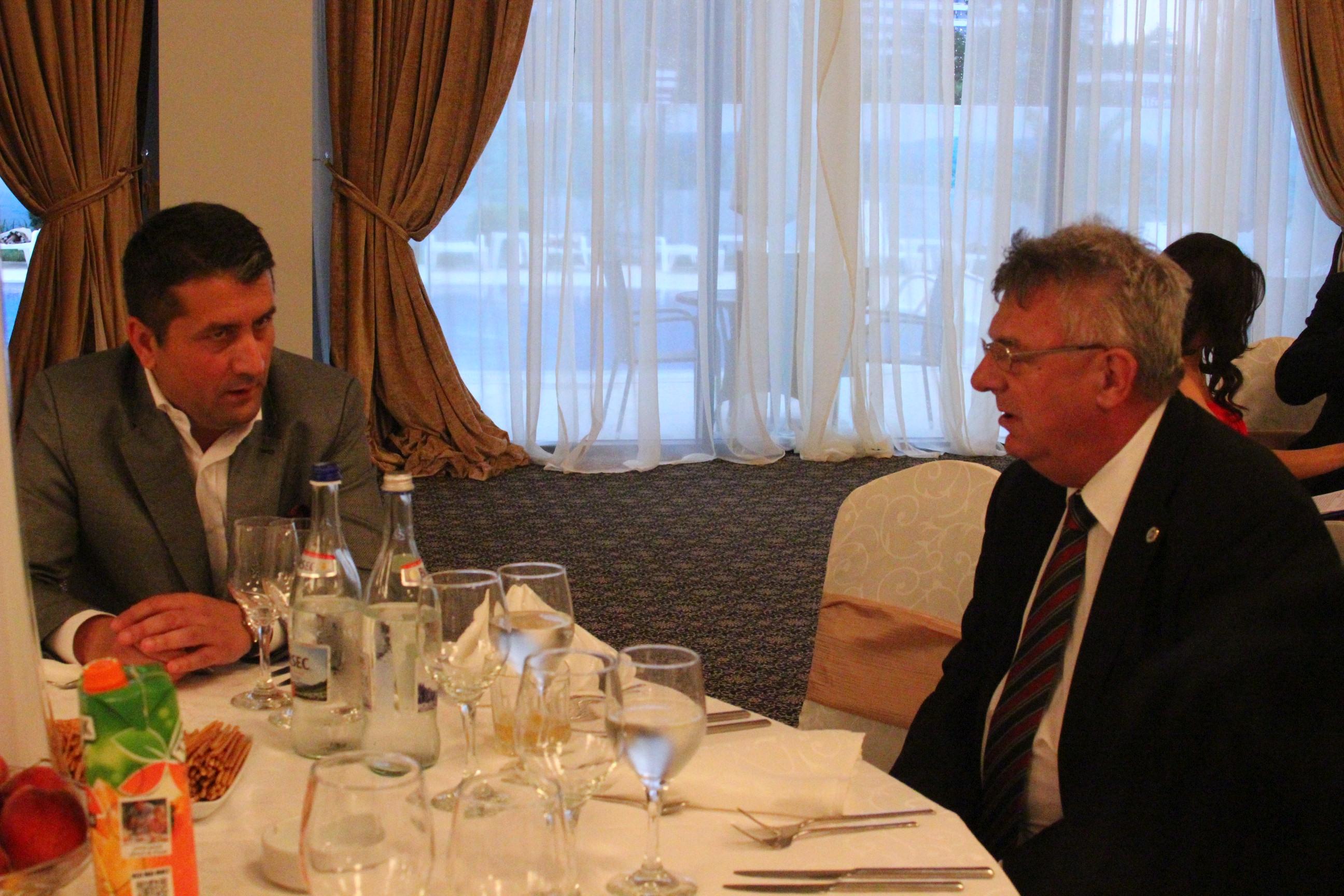 balul oamenilor de afaceri organizat de ccina a inceput sa si primeasca invitatii 553606 balul oamenilor de afaceri organizat de ccina a inceput sa si primeasca invitatii 553606