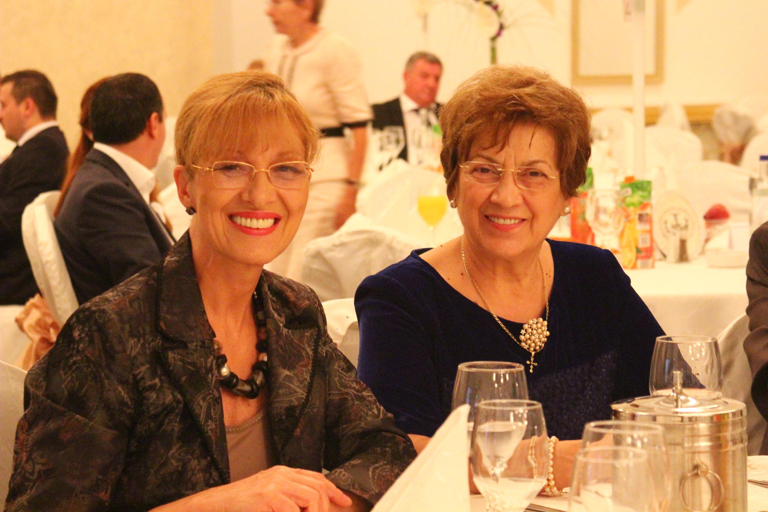 balul oamenilor de afaceri organizat de ccina a inceput sa si primeasca invitatii 553606 balul oamenilor de afaceri organizat de ccina a inceput sa si primeasca invitatii 553606