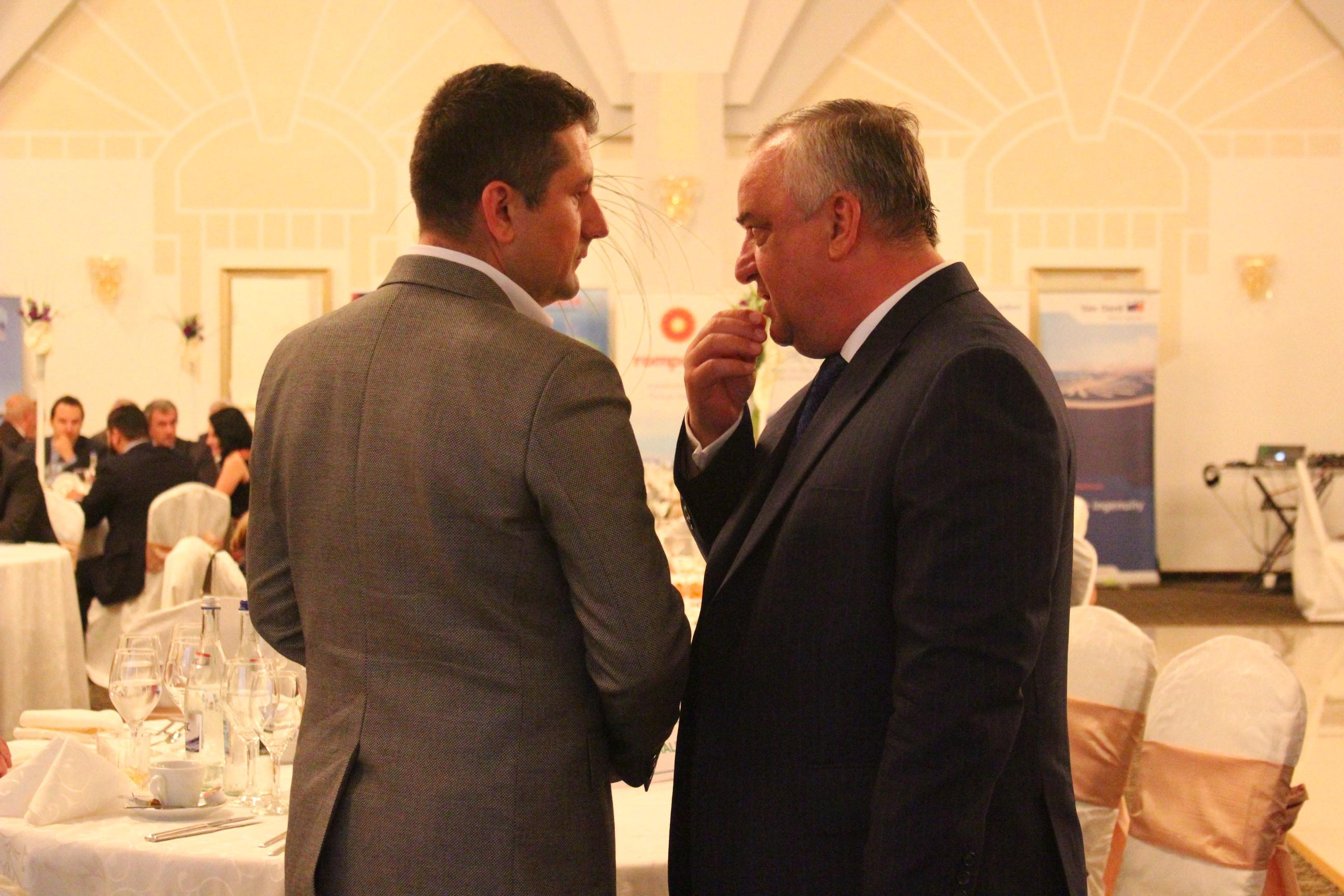 balul oamenilor de afaceri organizat de ccina a inceput sa si primeasca invitatii 553606 balul oamenilor de afaceri organizat de ccina a inceput sa si primeasca invitatii 553606