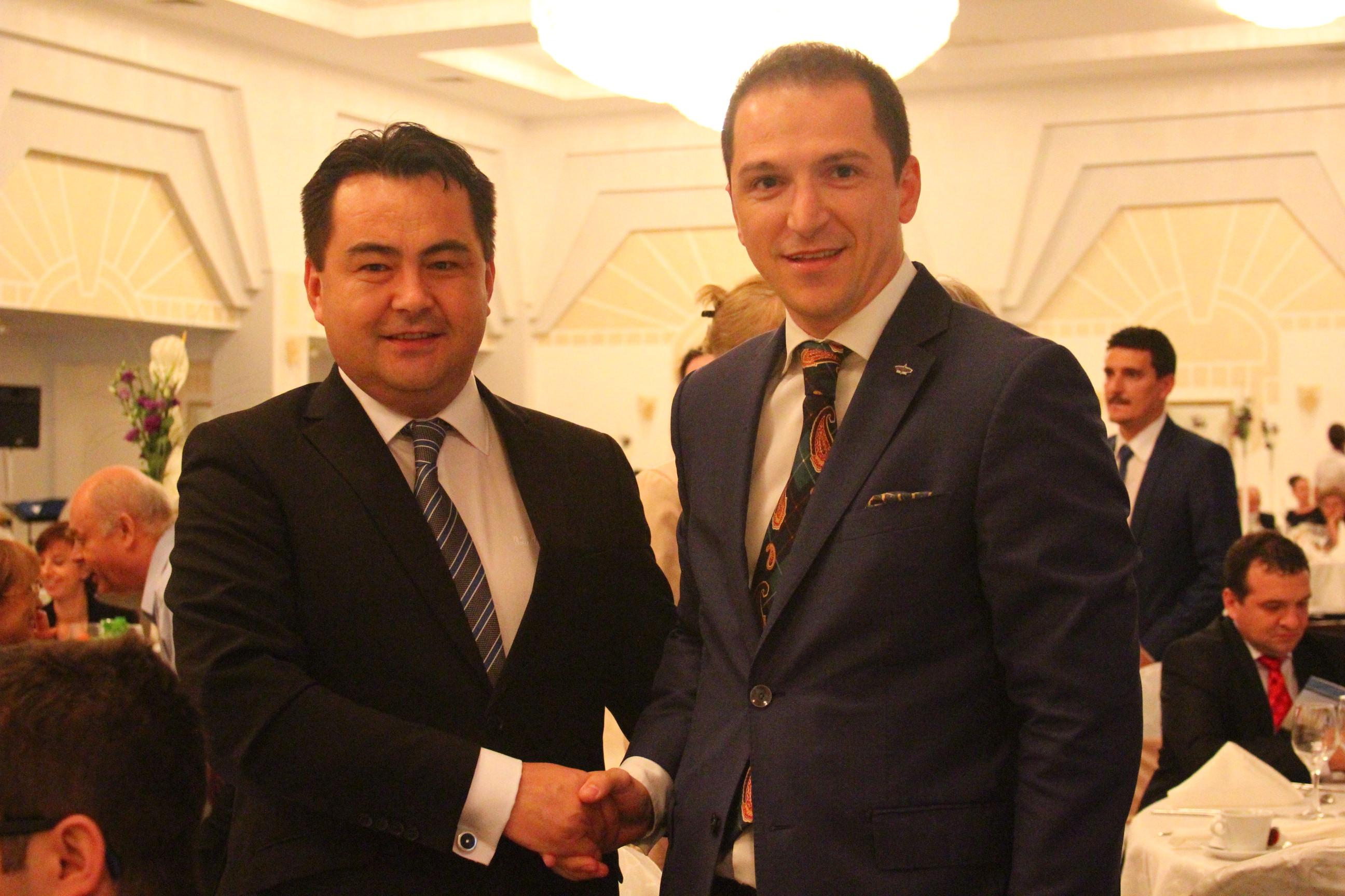 balul oamenilor de afaceri organizat de ccina a inceput sa si primeasca invitatii 553606 balul oamenilor de afaceri organizat de ccina a inceput sa si primeasca invitatii 553606