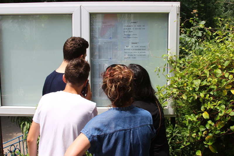 cine sunt elevii constanteni cu 10 pe linie galerie foto 553613 cine sunt elevii constanteni cu 10 pe linie galerie foto 553613