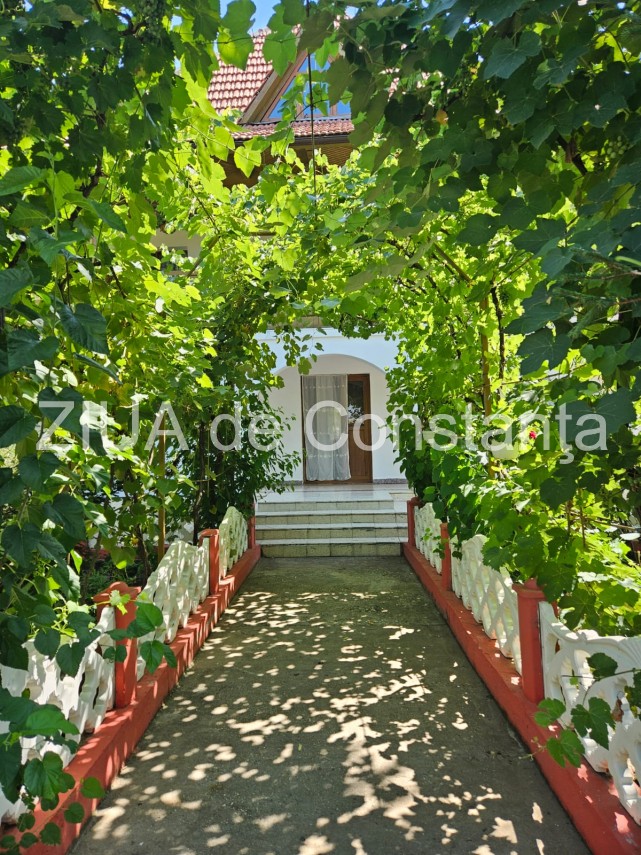 in judetul constanta manastirea deleni lacas de cult construit in stil stefanian de mesteri din suceava in judetul constanta manastirea deleni lacas de cult construit in stil stefanian de mesteri din suceava