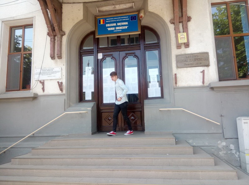 intre integrale si autonomii locale elevii constanteni au sustinut ieri proba obligatorie la istorie intre integrale si autonomii locale elevii constanteni au sustinut ieri proba obligatorie la istorie