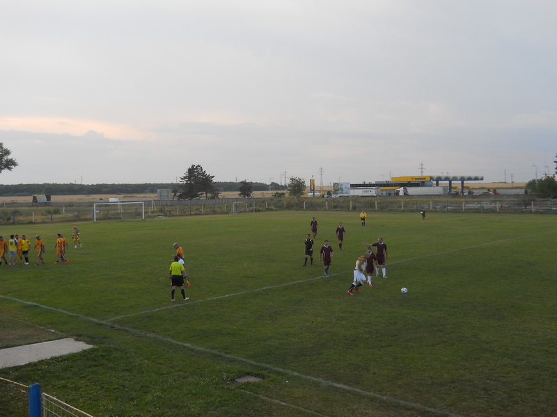 liga old boys dupa ce a condus cu 3 0 si a ratat un penalty sageata a pierdut cu 6 7 meciul cu cfr galerie