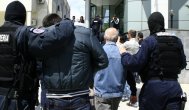 Membrii reţelei de proxeneţi destructurate de DIICOT află mâine dacă rămân în arest
