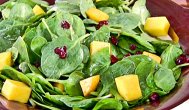 ecuisine.ro   Salată de spanac cu mango 