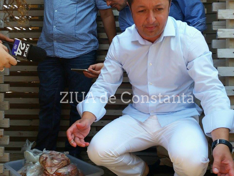 mancare si produse expirate plaja ammos by blue beach amendata cu 30 000 de lei nu are nici autorizatie mancare si produse expirate plaja ammos by blue beach amendata cu 30 000 de lei nu are nici autorizatie