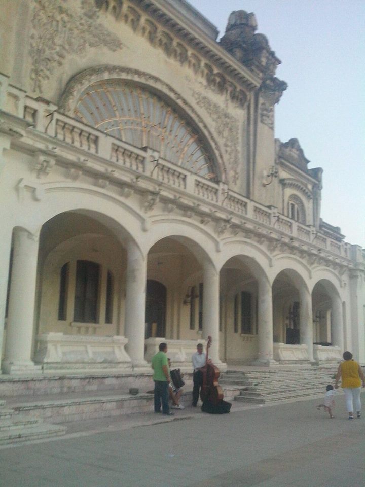 faleza cazinoului o atractie de sezon galerie foto 557073 faleza cazinoului o atractie de sezon galerie foto 557073