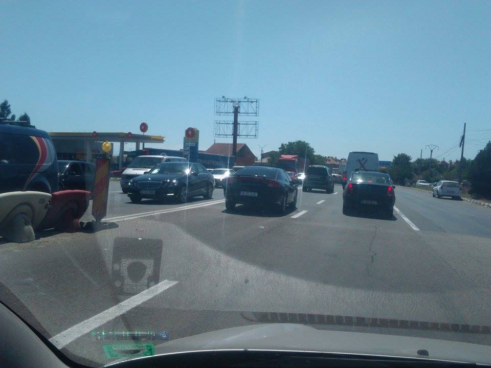 circulatie infernala pe dn39 de la iesirea din constanta pana la agigea 557146 circulatie infernala pe dn39 de la iesirea din constanta pana la agigea 557146