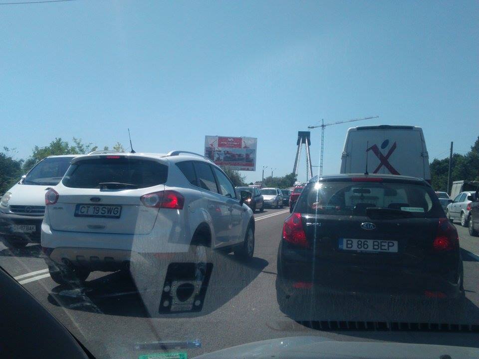 circulatie infernala pe dn39 de la iesirea din constanta pana la agigea 557146 circulatie infernala pe dn39 de la iesirea din constanta pana la agigea 557146